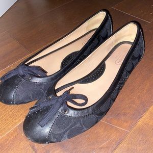 Coach flats